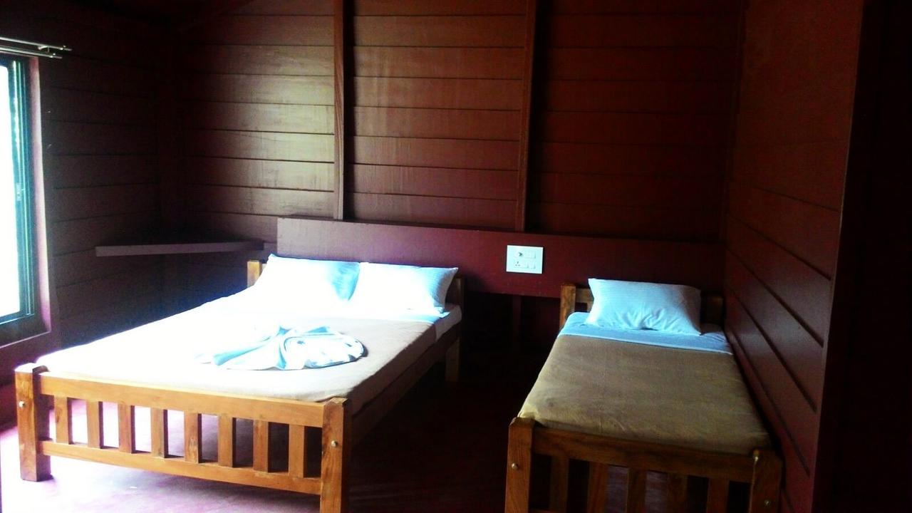 La Flora Prakruth Resort Coorg Мадикери Екстериор снимка
