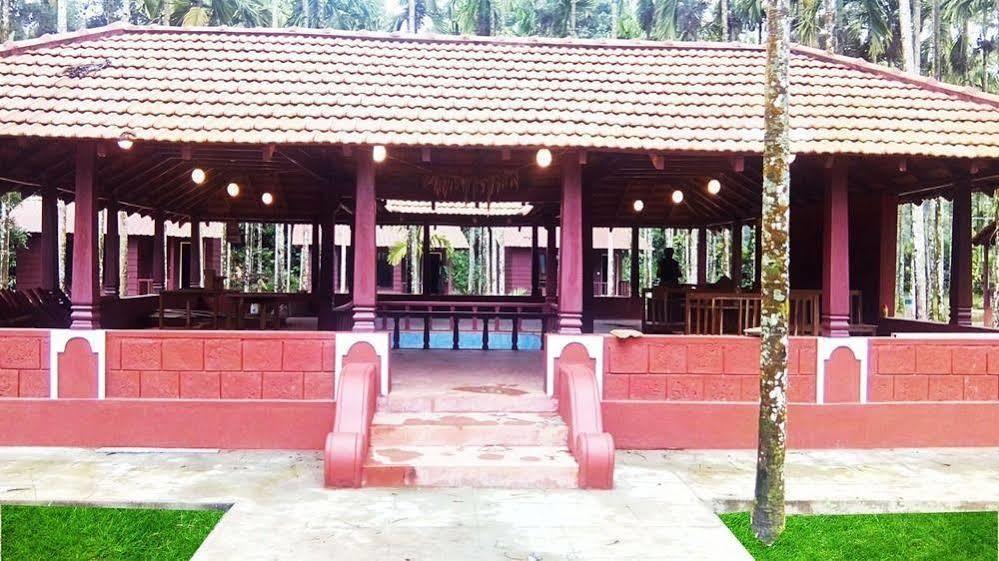 La Flora Prakruth Resort Coorg Мадикери Екстериор снимка